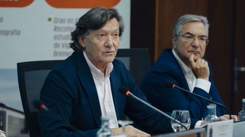 Rafael Louzn abre el Mster de Gestin Empresarial del Deporte en el Campus de Ourense.Jos Ramn Lete Lasa y Luis Menor recalcaron la importancia del mster ourensano a nivel continental