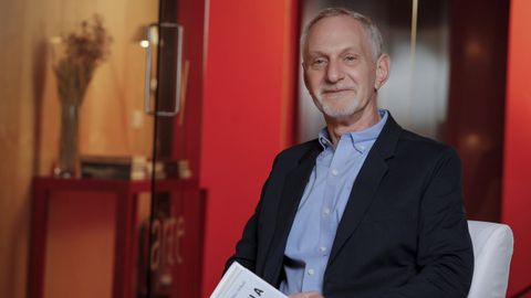 El psiquiatra Robert Waldinger