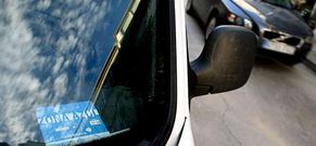 Conde dice que algunos visitantes son multados en cinco minutos, mientras van a coger el disco.