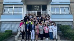 El subdelegado del Gobierno y responsables de la DGT en Ourense visitaron el lunes el centro premiado.