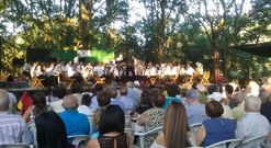 La Uni�n Musical de Ponte Ledesma durante la actuaci�n en el exitoso festival que organiz� ayer en Gres.