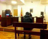 El acusado, en el banquillo de los juzgados penales de Lugo.