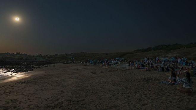 El majestuoso eclipse en�la costa de Ferrol y la comarca, en im�genes