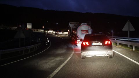 Tr�fico desviado de la A-6 en direcci�n a la N-6 en Becerre� hacia Baralla