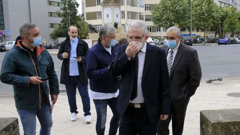 Evaristo Rodrguez, uno de los acusados en la Operacin Carioca en su rama policial, entrando a la Audiencia de Lugo