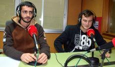 Diego Soto y Diego Romero, de la EFA Fonteboa, en Radio Voz. 