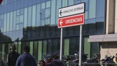 El �rea sanitaria de Santiago y Barbanza trata de solucionar la crisis motivada por la dimisi�n del jefe de medicina interna 