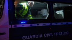 Imagen de archivo de un control de alcoholemias a cargo de la Guardia Civil de Tr�fico