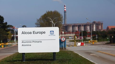 Complejo de Alcoa en San Cibrao