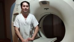 Carlos Porto trabaja como t�cnico de rayos en el Arquitecto Marcide de Ferrol