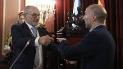 Rodrguez, entregando el bastn de mando a Jcome