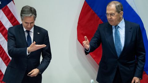 Primera reuni�n de los ministros de Exteriores estadounidense y ruso, Antony Blinken y Sergu�i Lavrov