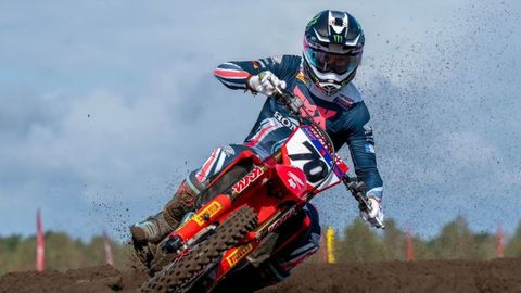 El piloto vigu�s Rub�n Fern�ndez, durante la competici�n de este fin de semana.