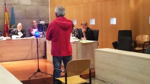 Imagen del juicio al ganadero somedano que resolvi� una discusi�n a tiros