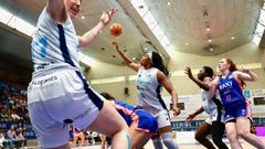 Victoria del Baxi Ferrol ante el Legan�s.