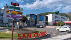 Un termómetro situado en la plaza del Concello de Ribas de Sil registró 39 grados centígrados el pasado 10 de octubre. Este valor, sin embargo, se debió a un error del termómetro. En realidad, la máxima registrada ese día en el municipio fue de 34,5 grados