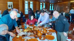Comida conmemorativa con los organizadores y los alcaldes de la Festa do Cocido do Porco Celta
