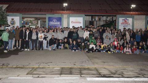El d�a 31 de diciembre se reunieron todos los miembros del club pobrense para sacar la foto de familia