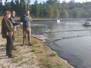 Cu��a y Celia Alonso visitaron la depuradora ecol�gica de A Ca�iza