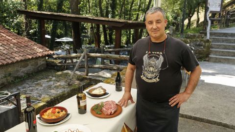 Santiago Gonzlez est al frente de O Muo do Chirlo en Celanova