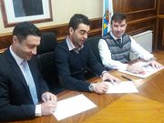 Sousa, L�pez y Fern�ndez, en la firma del convenio en el consistorio.