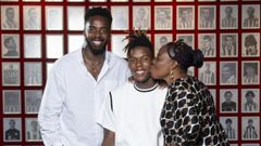 I�aki y Nico Williams junto a su madre, en una imagen tomada cuando el menor de los hermanos renov� su compromiso con el Athletic hasta el 2035