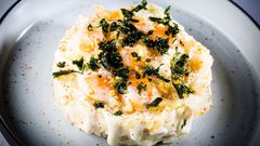 Bibo, Dani Garc�a. Los huevos fritos de codorniz le dan un aire distinto a esta creaci�n que nos traen desde Marbella