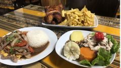 Pollo al carbn, lomo salteado y ceviche; recetas del restaurante de comida peruana Pollera Rudy's (Chile, 32, A Corua).