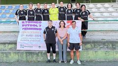 Presentaci�n do II Torneo de F�tbol Feminino de Pontecesures, coa alcaldesa, Maite Tocino, no centro da imaxe.