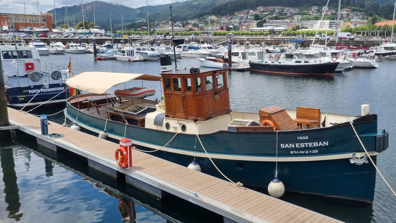 Recala En El Puerto Deportivo De Viveiro Uno De Los Barcos M s Antiguos recala-en-el-puerto-deportivo-de-viveiro-uno-de-los-barcos-m-s-antiguos