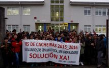 La asociaci�n de padres secund� la protesta organizada en el instituto de Cacheiras. 