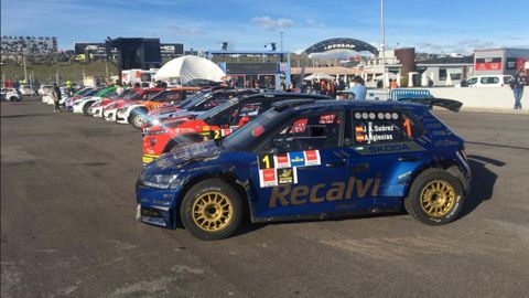 El parque cerrado del Show Rallye de Madrid con el Fabia R5 de Jos� Antonio Su�rez  Cohete  en primer t�rmino.