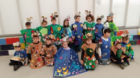 CARNAVAL, FIESTA CARNAVALES EN BARBANZA 2024