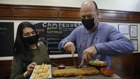 El mejor cachopo de Espaa est en La Cantina Sixtina, en A Corua