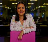 Ant�a D�az dirige y presenta la tertulia �La otra v�a�. 