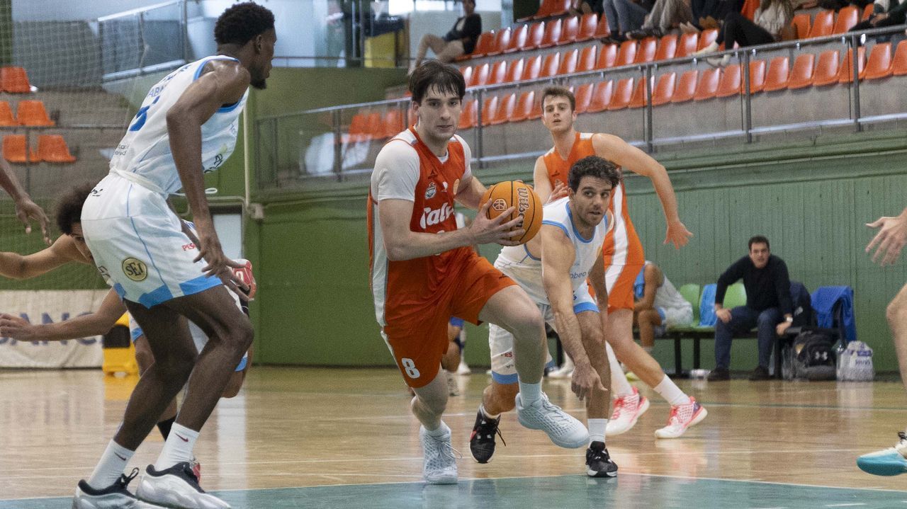 El Basket Xiria cae en un trepidante derbi gallego contra el Marín (72-74)