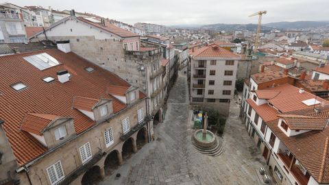 La praza do Trigo vista desde uno de los patios superiores de la catedral