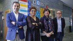 Jos� Brea, �ngeles Exp�sito, Carmen Pamp�n y Jacobo Cruces, de las empresas, ayer en el Ciqus.