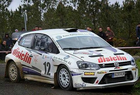 La pareja, en una cronometrada de una prueba celebrada este ao en el nacional de ralis. 