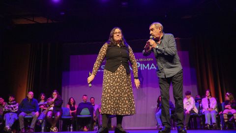 As� foi a festa da regueifa en Carballo, imaxe a imaxe, rima a rima