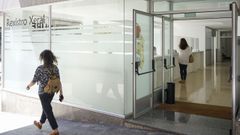 Oficinas del registro en la r�a da Barreira.