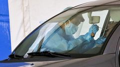 En Pontevedra hay tres covid auto: uno en cada hospital y el tercero junto al pabell�n del Centro Pr�ncipe Felipe