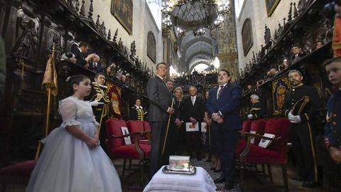 Los representantes institucionales se sentaron en el coro de la Catedral