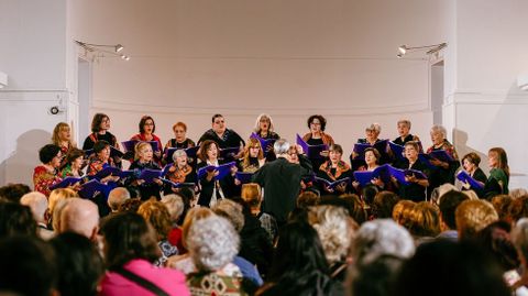 Cantar Delas actuar en San Xon de Pena el da 21