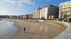 Playa de Silgar, en Sanxenxo, en un fin de semana de esta recta final del invierno