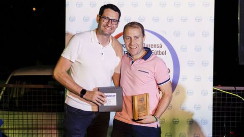 Todas las imágenes de la fiesta de fin de curso de Afiador.Roberto González entregó el premio para Germán Reza, por el ascenso del Sporting Celanova