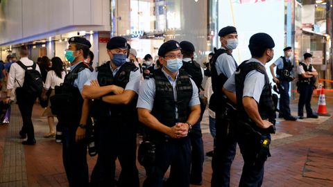 Agentes de polic�a en Hong Kong, China