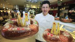 Honorio, al frente de Pasteler�a Yomar, explica que har�n m�s de 800 roscones en apenas unos d�as