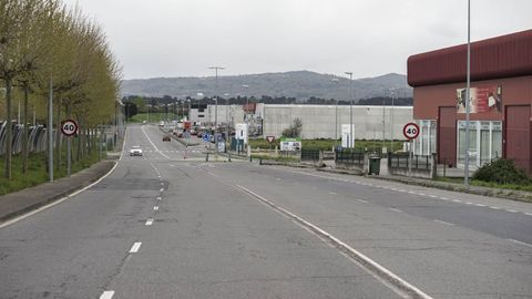 Las calles del entorno del pol�gono de San Cibrao, vac�as