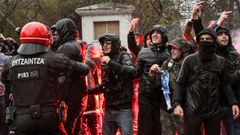 Ultras del Marsella apu�alan a un guardia de seguridad en San Mam�s